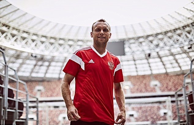 Lộ diện áo đấu của Lionel Messi và cuộc chiến Adidas, Nike, Puma tại World Cup 2018 ảnh 2